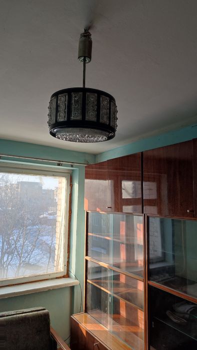 Продам кришталеву люстру