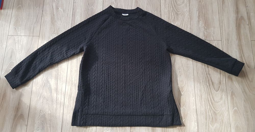 Bluza damska czarna nowa M