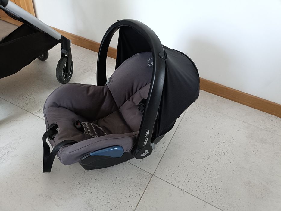 Zastaw wózek maxi cosi