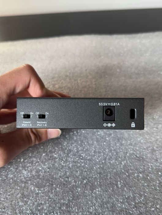 TP-Link TL-SG1005LP – Switch Gigabit PoE+ de 5 Portas