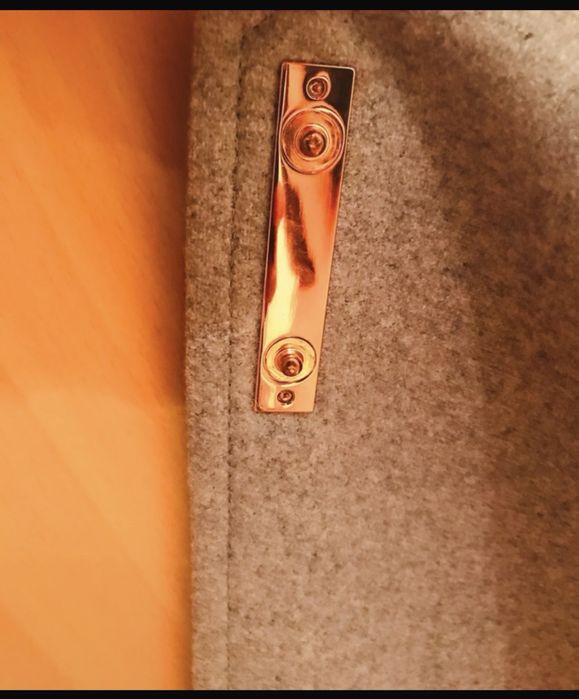 Capa em Fazenda - Ted Baker