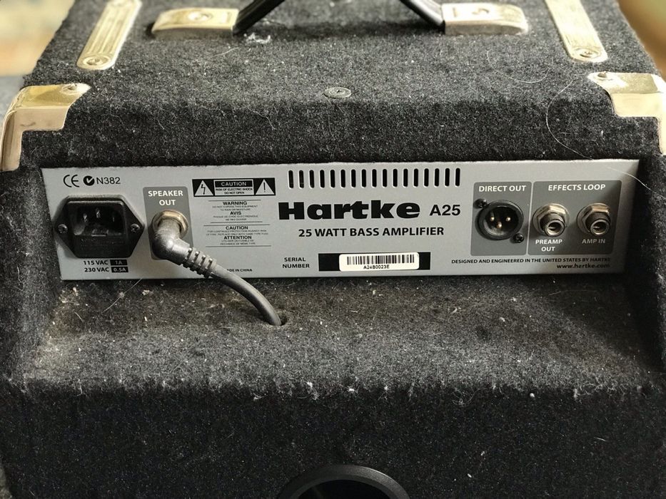 Басовий комбопідсилювач Hartke A 25 25 Watt Bass Amplifier ТОРГ