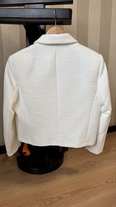 Молочний жакет зара