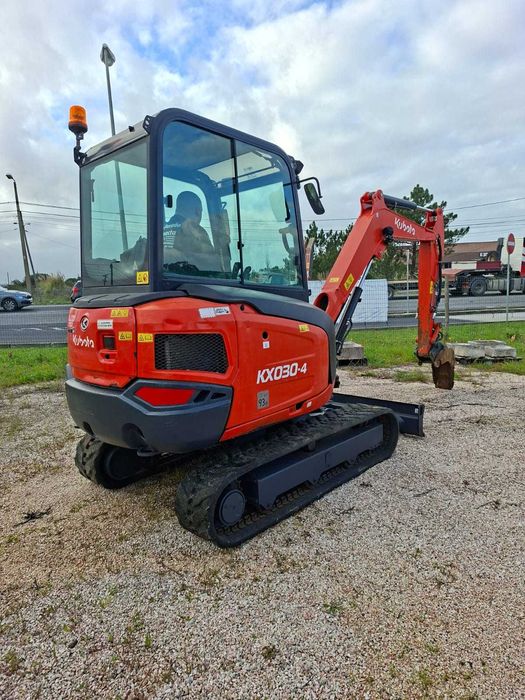 Mini Escavadora KUBOTA KX030-4