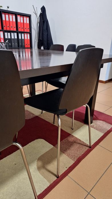 Mesa de Reuniões Executiva + 6 Cadeiras | Excelente para Escritório