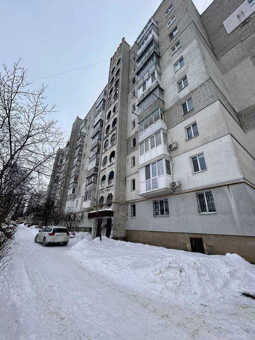 2-кімнатна квартира по вул. Гоголівській