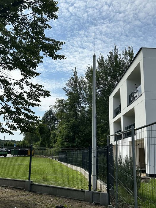Słup Maszt pod kamery - lampy - światłowód - solary - kable