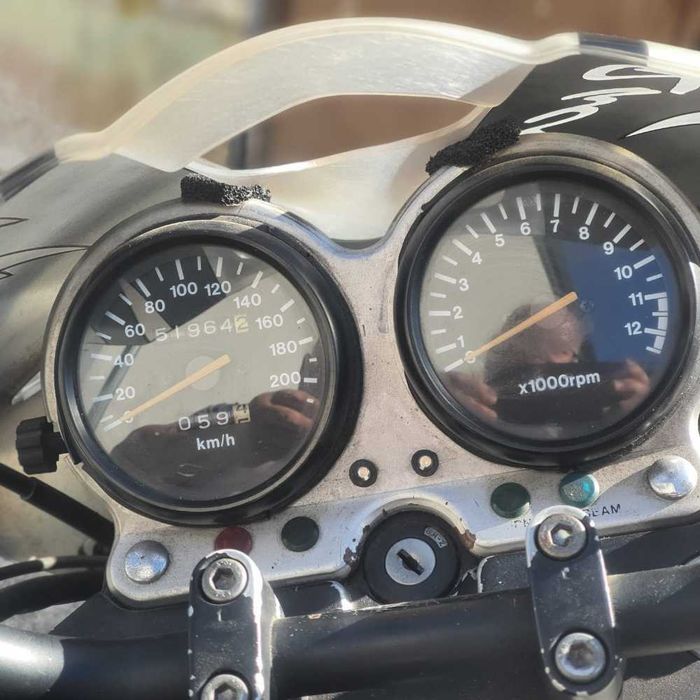 Suzuki (Naked) - Excelente Estado