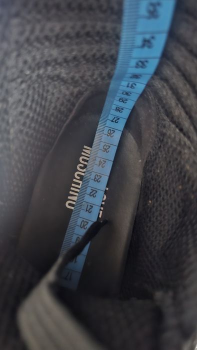 Moshino śliczne sneakersy