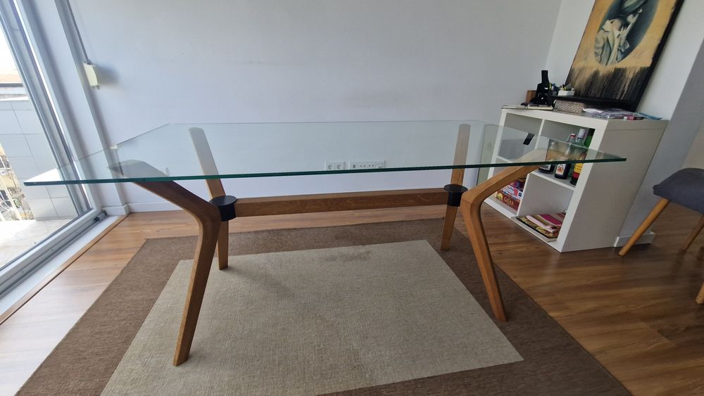 Pés de mesa em carvalho