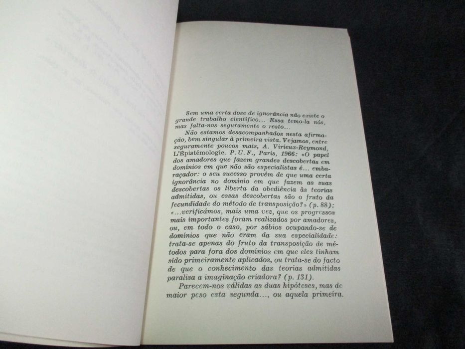 Da História-Crónica à História-Ciência Joaquim Barradas de Carvalho