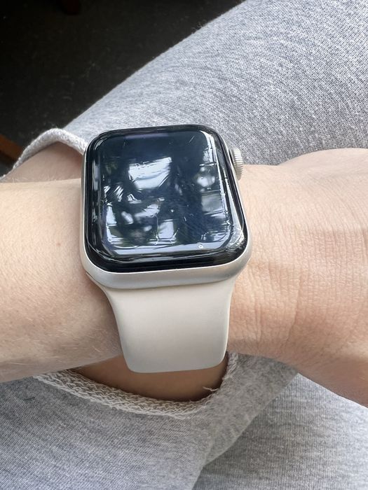 Смарт вотч от apple  серия 7 41мм
