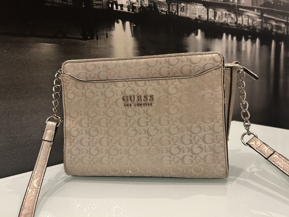 Torebka listonoszka Guess, oryginal