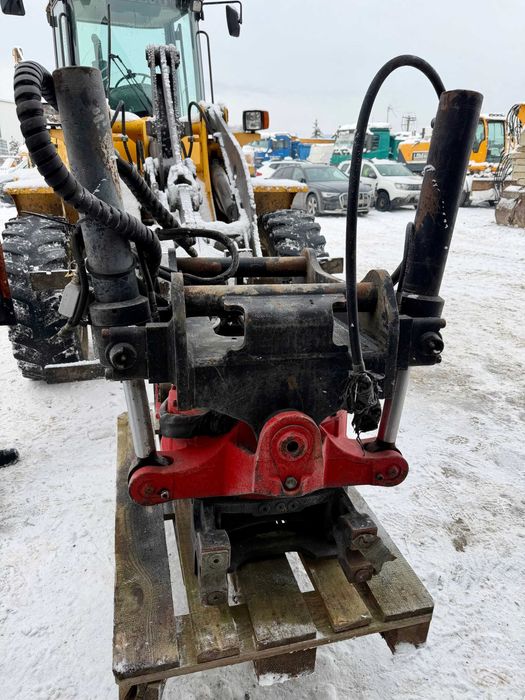 Rototilt R8 do koparek 23-32 T