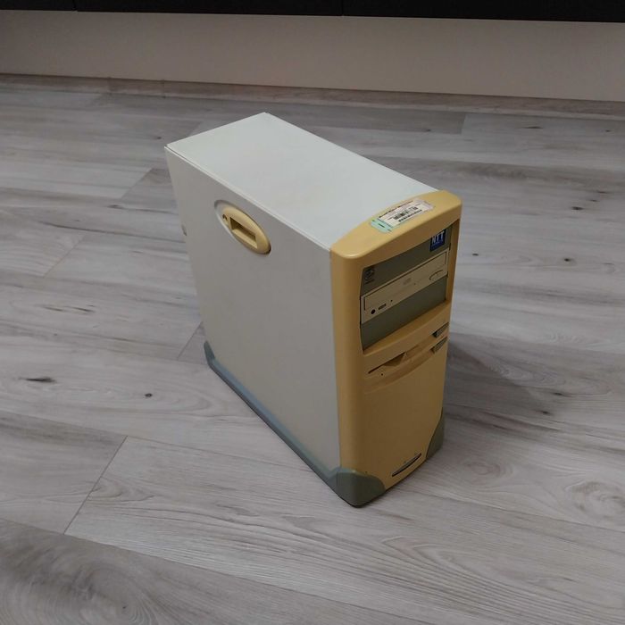 Retro komputer PC do starych gier pod Windows XP/Windows 98 AMD duron geforce4 zestaw komputerowy