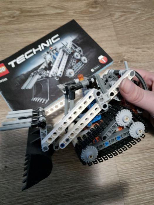 Klocki LEGO Techic 2w1