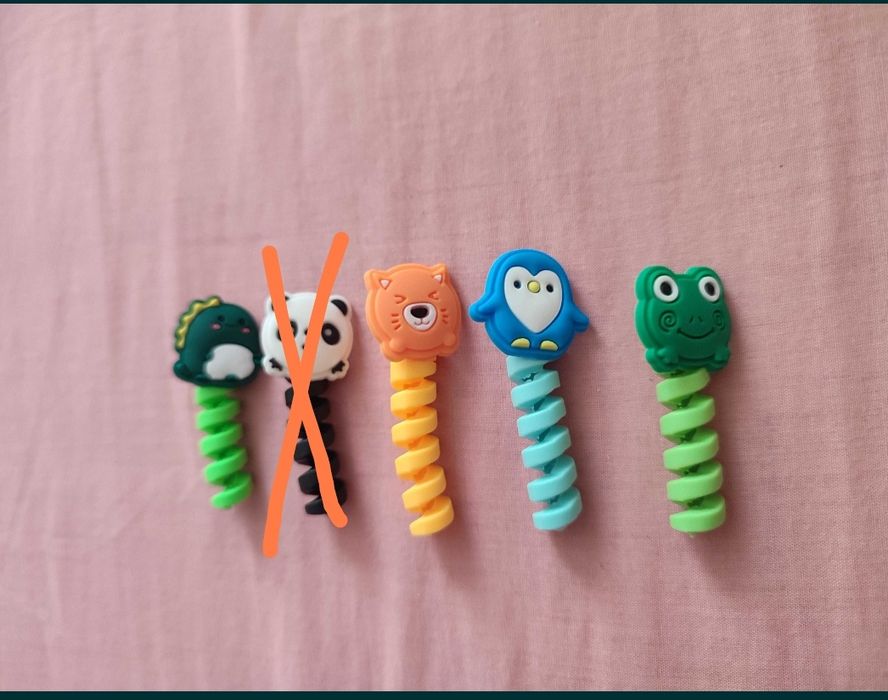 Защита для зарядного кабеля от заломов протектор прикольная игрушка