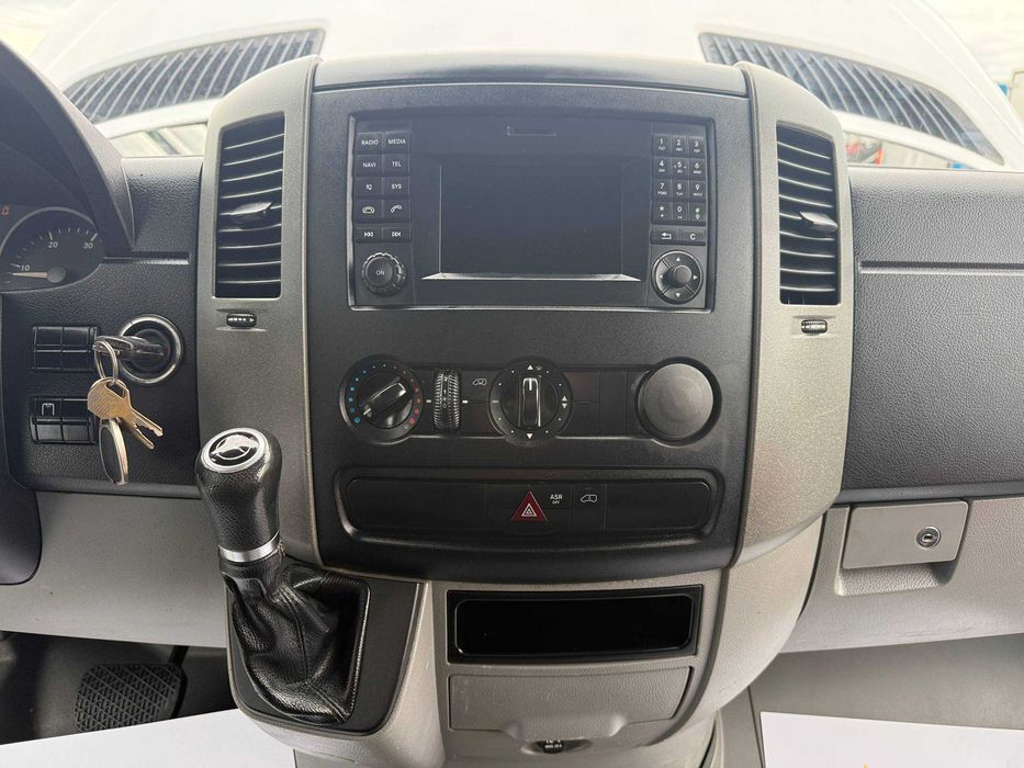 Mercedes-Benz Sprinter 2015p.