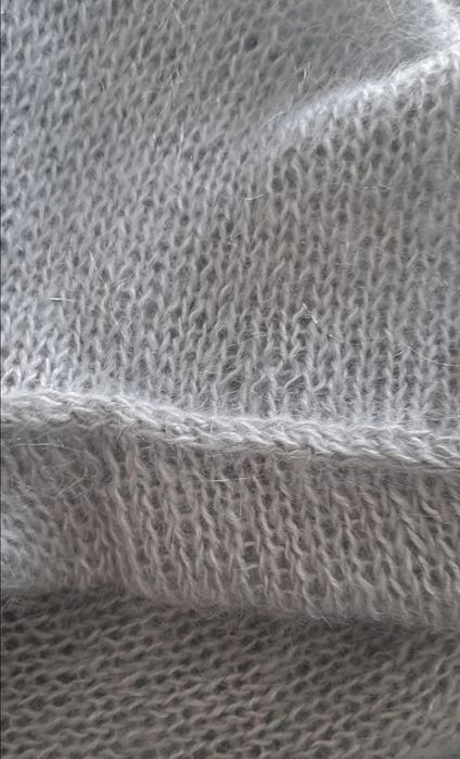 Sweter moherowy handmade jasno szary