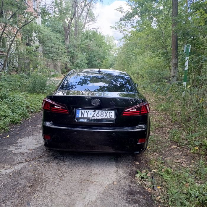 Lexus IS 220d spędzam