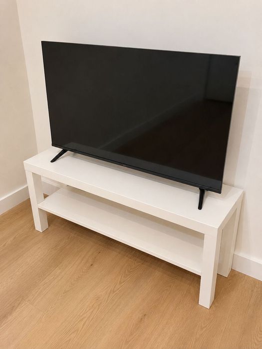 Desapego completo — Sofá-cama + Estante + Rack TV