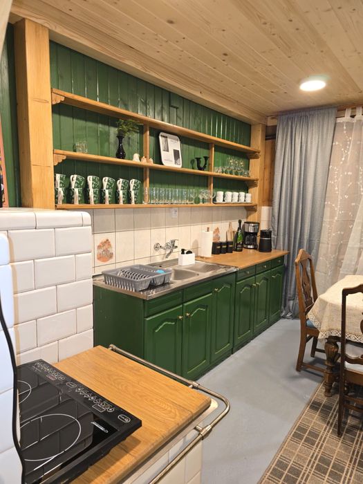 Domek na wyłączność/10osób//NARTY/TERMY/GÓRY/ 120letnia chata