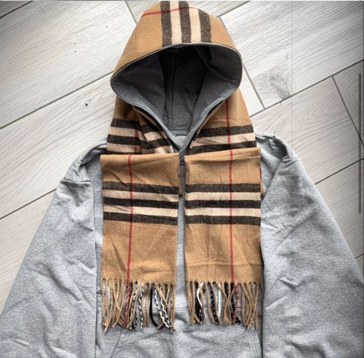 Худі тепла зі шарфом