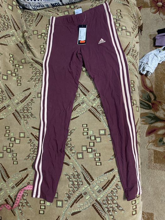 Спортивний костюм Adidas на дівчину 164 см