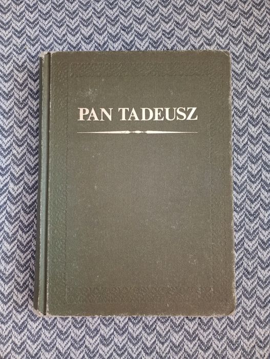 Książka Pan Tadeusz Adama Mickiewicza ilustracje