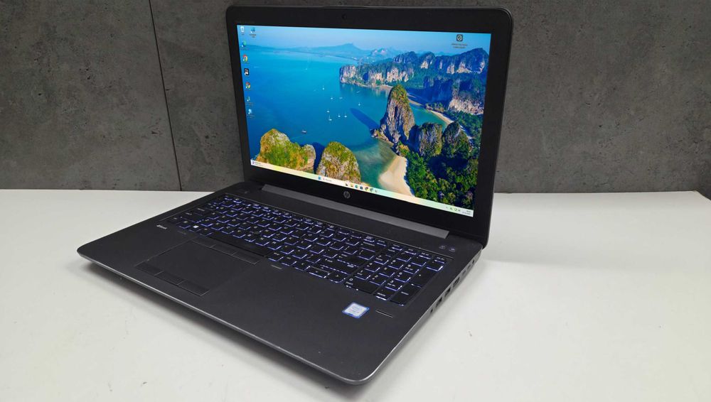 Laptop HP Zbook 15 G4 i7 7820 HQ ram 32GB dysk 512SSD NVIDIA QUADRO