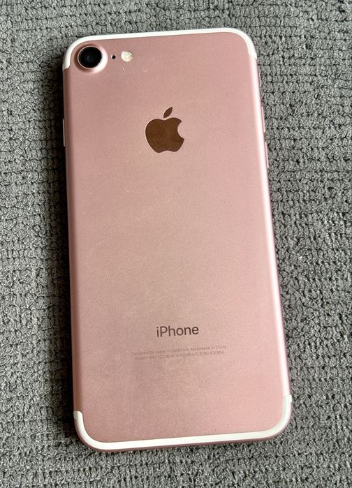 Iphone 7 128 GB  Rose gold