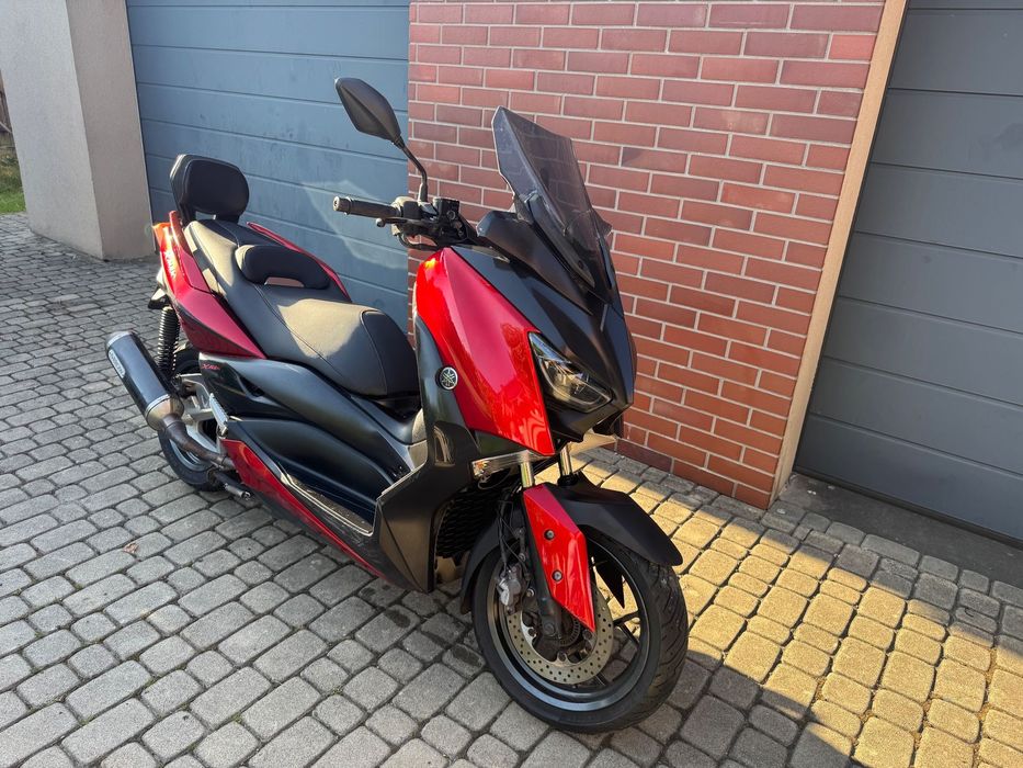 Yamaha X-max 125 kategoria B