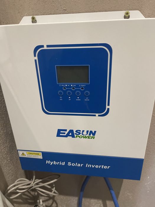 Гібридний інвертор EASUN POWER ISolar-SMG-II-2KW 2000VA/2000W 12V-230V, струм заряду 120А, MPPT(30-160В)