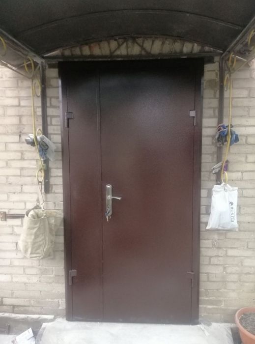 Скидки двери металл квартиру дом забора вхідні двері вікна
