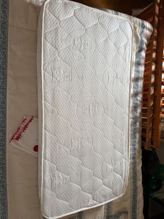 Cama de grades para bebe