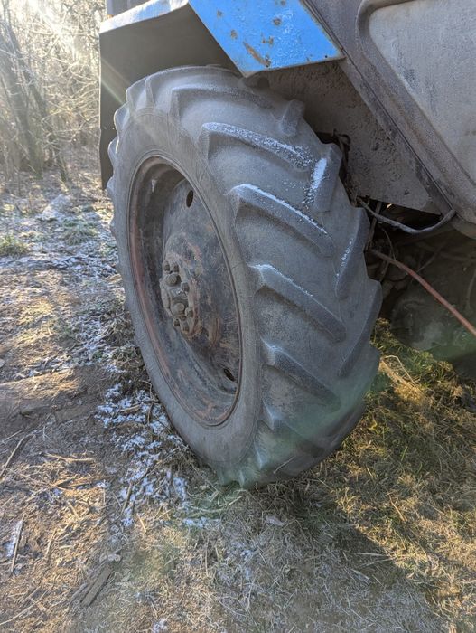 Диски МтЗ резина на запас колеса коло резина скат покришка МТЗ ЮМЗ Т40