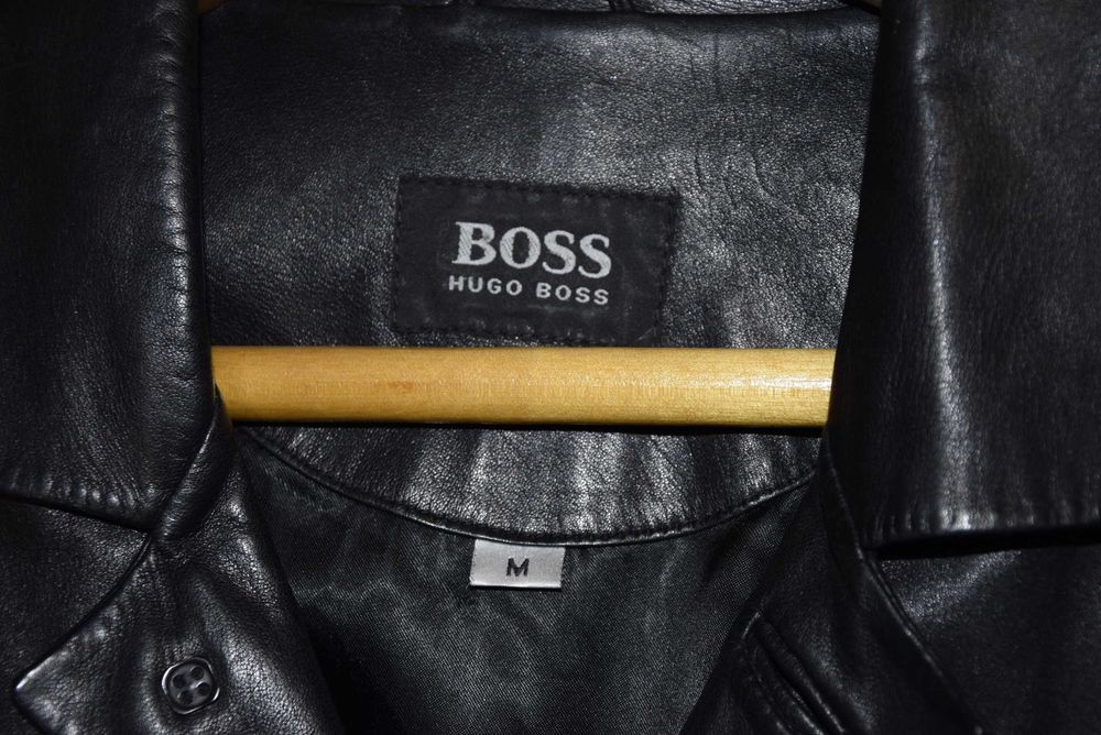 Кожаная куртка HUGO BOSS