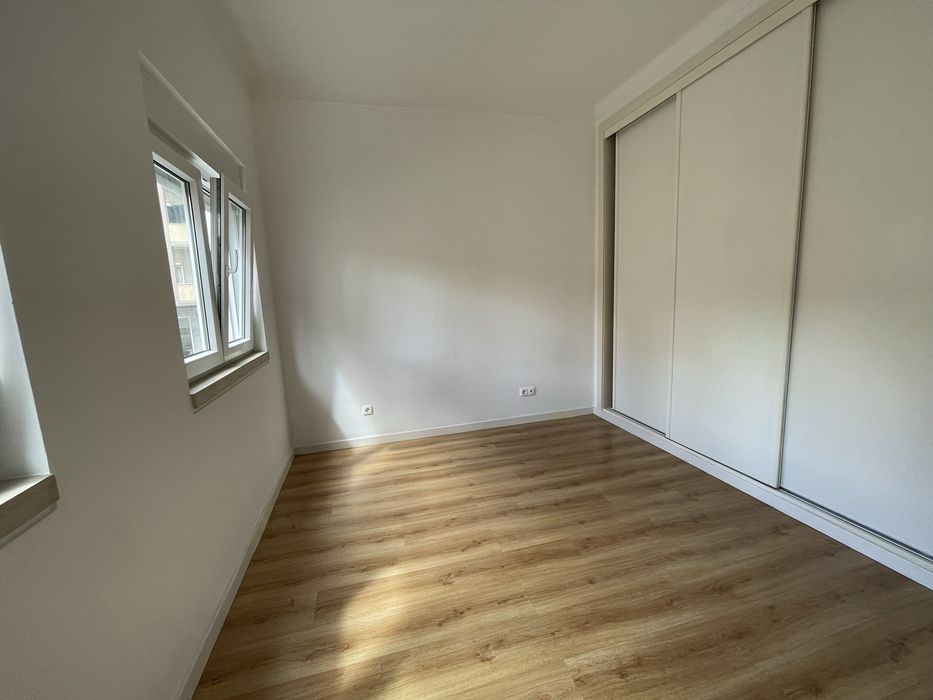 T1  à Expo, em Moscavide, cozinha equipada 980€