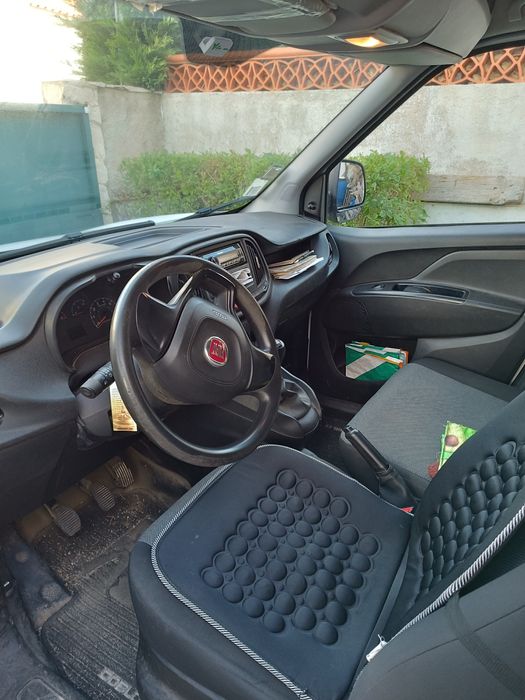 Vendo/trespasso pequeno negócio de distribuição/venda