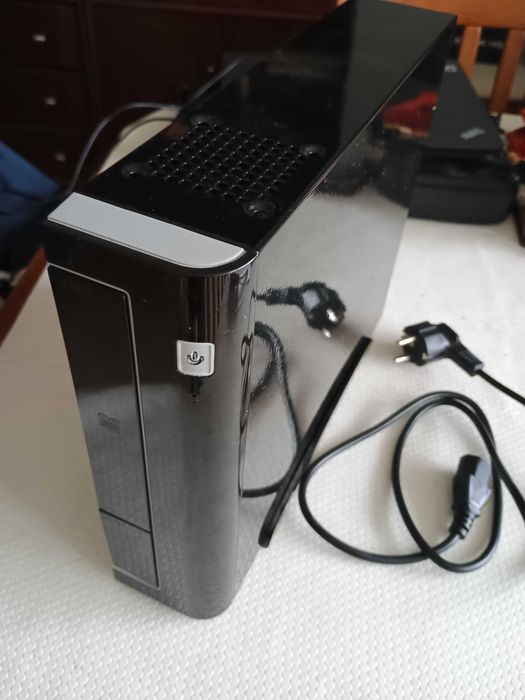 Caixa Mini-ITX LC Power LC-1370BII