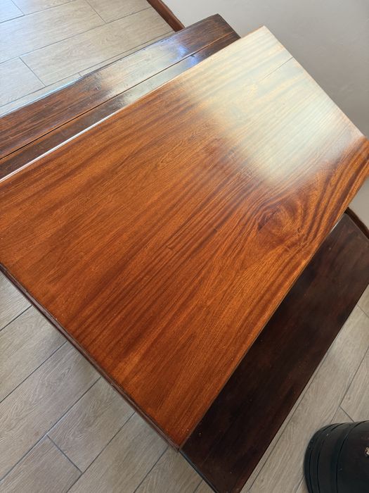 Mesa e bancos madeira