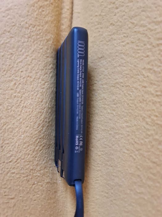 Powerbank VEEKTOMX VT101 z wbudowanymi kablami 10000mAh