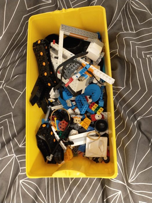 Zestaw kreatywny LEGO Boost 17101 5w1