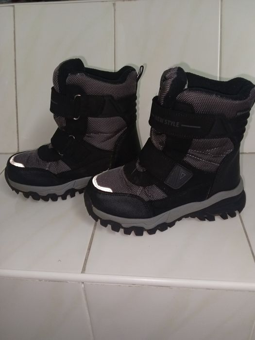 Детские сапожки на мальчика.