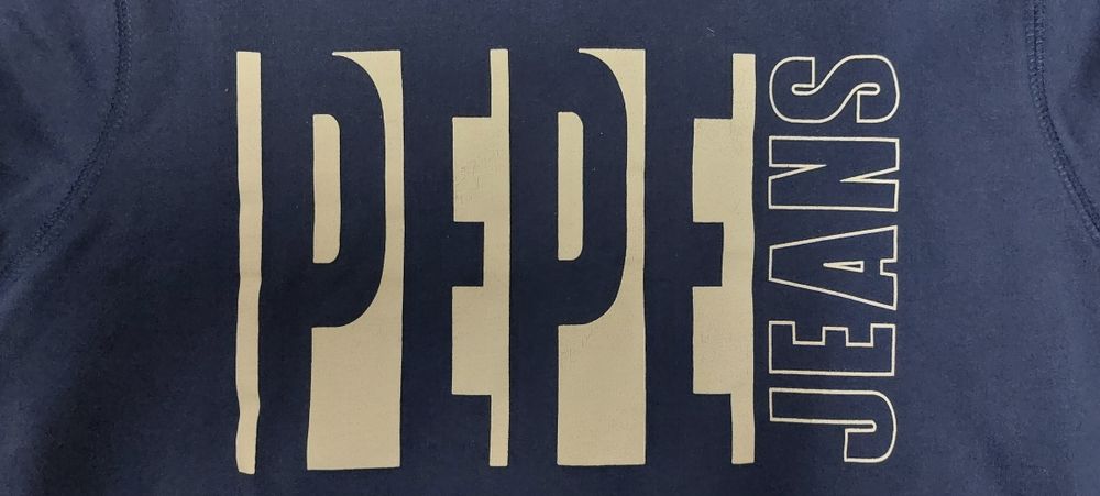 Sweat azul da marca Pepe Jeans para 10 anos. Veste 9 anos..