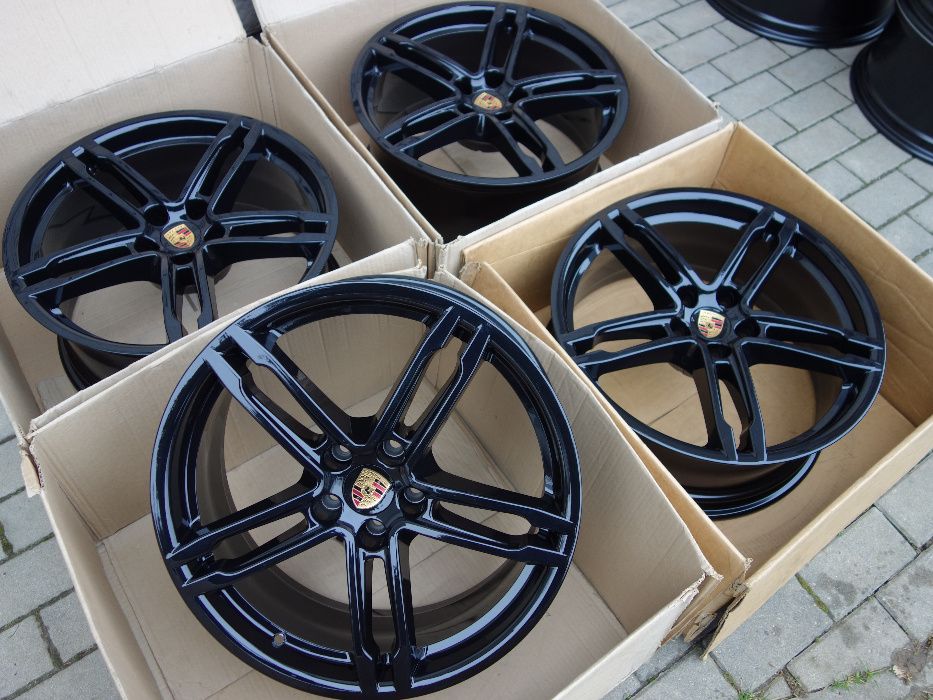 Felgi PORSCHE MACAN GTS TURBO 19'' BLACK Edition Oryginalne 95B