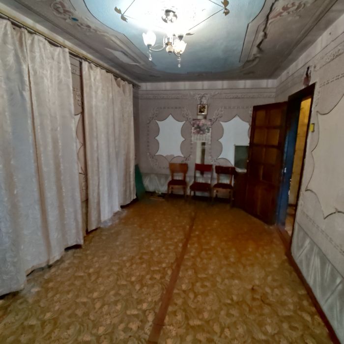 Продаж 3-кімнатної квартири