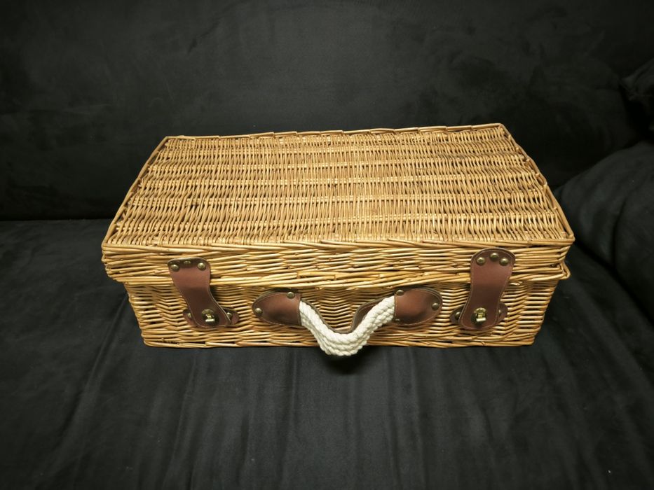 Mala Picnic com acessórios