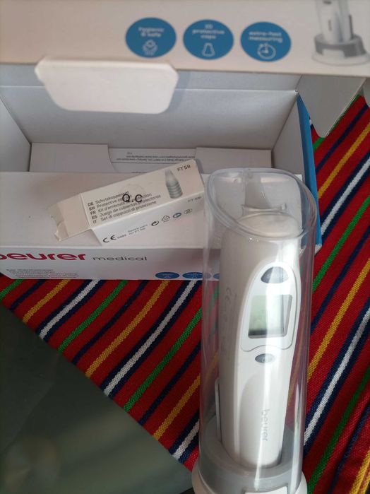 Termómetro de ouvido