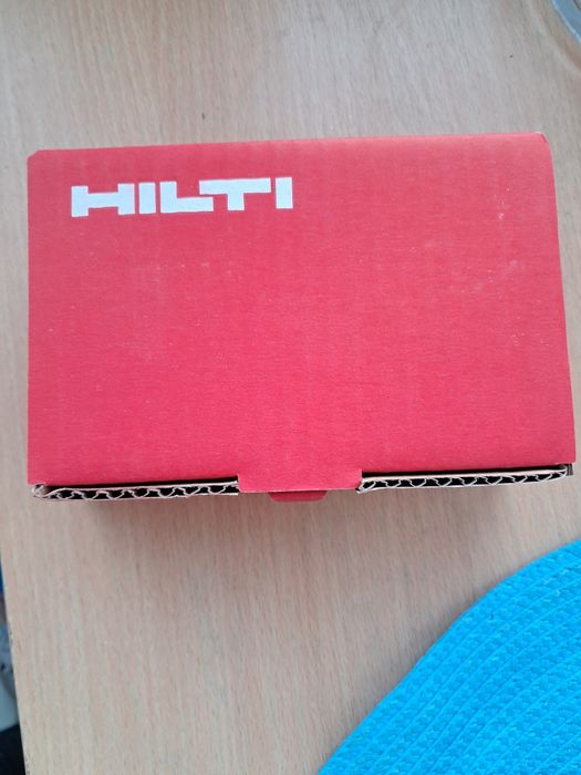 Дюбель цвях hilti